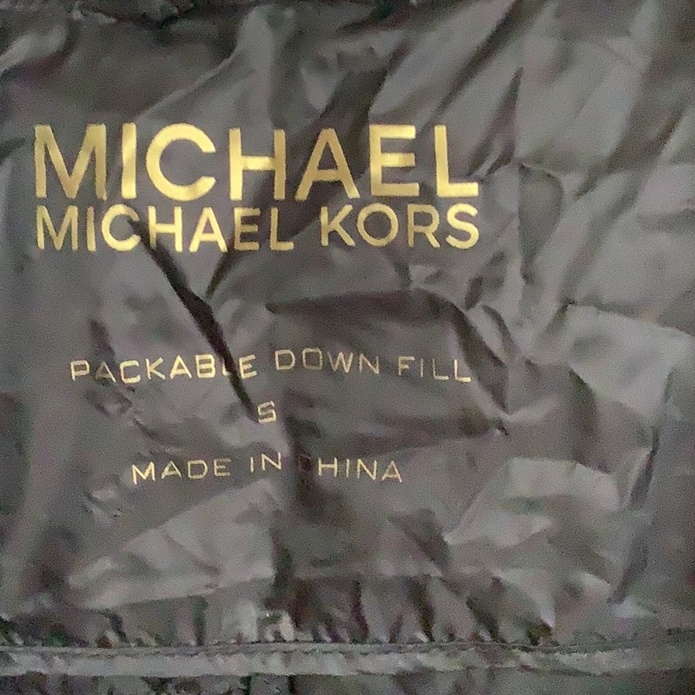 Micheal Michael Kors Down Jacket 💜💜💜 - Picture 13 of 16
